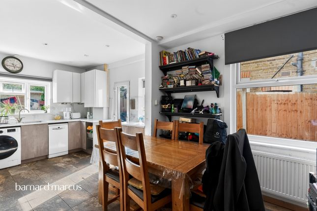 21, Broughton Road, Thornton Heath photo 4