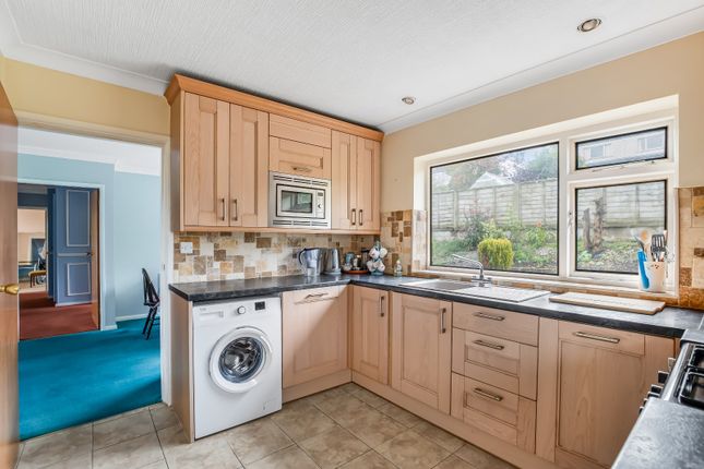 445, Colne Road, Barnoldswick photo 4