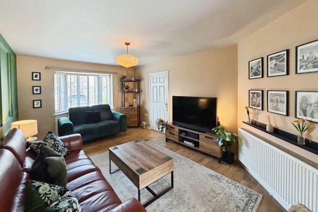55, Rowan Tree Avenue, Port Talbot photo 2