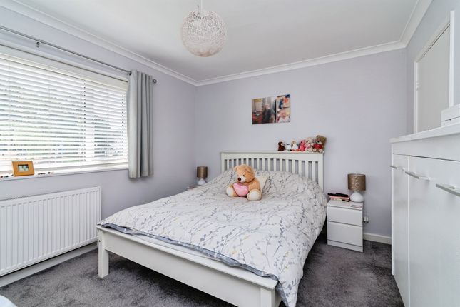 89, Farnborough Road, Nottingham photo 4