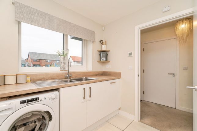 18, Harvest Road, Thetford photo 4