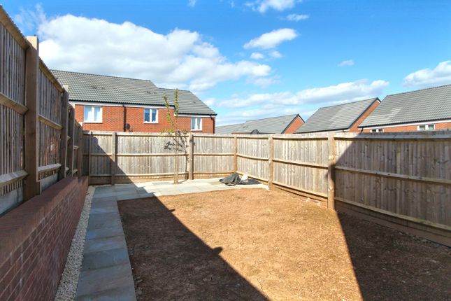 End terrace house for sale in Chamberlayne Crescent, Berkeley