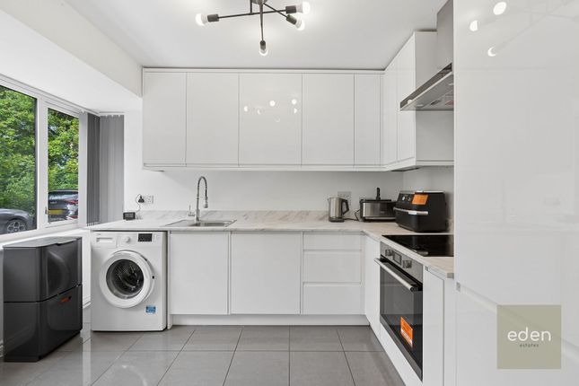 28 Derby Drive, West Malling photo 4