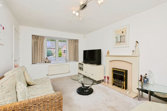 2, Tilley Green, SWADLINCOTE photo 4