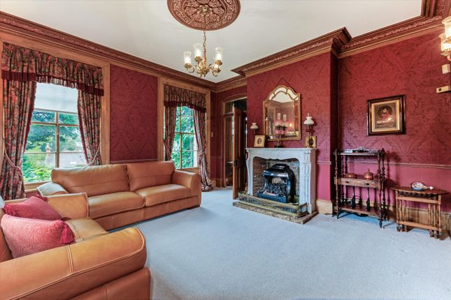Bond End, Knaresborough photo 3