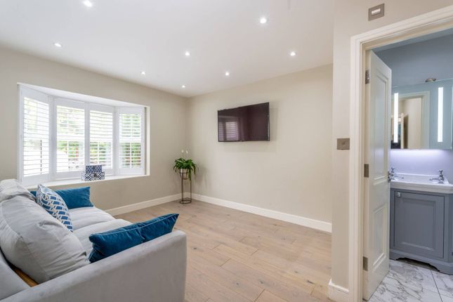 Detached house for sale in Milnthorpe Road W4, Grove Park, London,