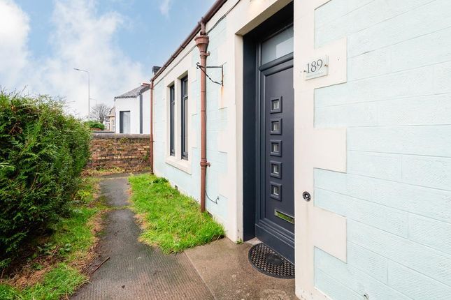 Lev1307Cgm Front Garden.Jpg