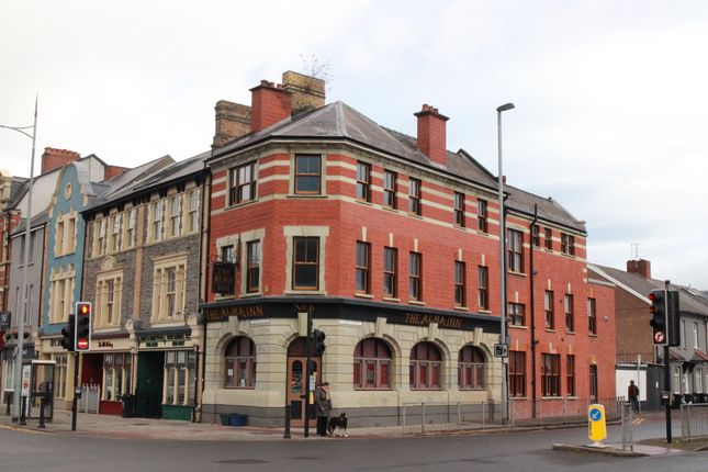 Thumbnail Pub/bar for sale in Commercial Road, Newport