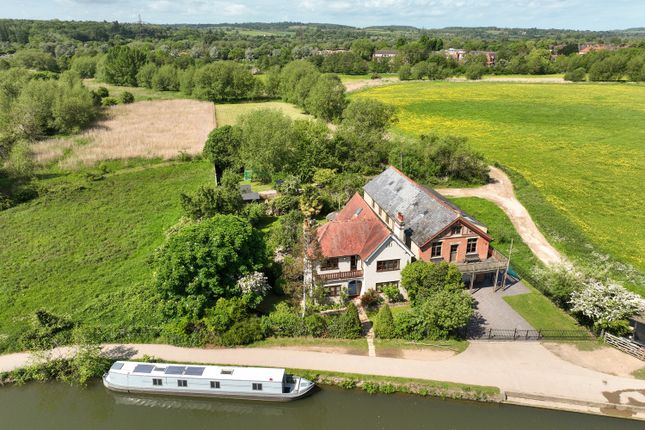 Thumbnail Detached house for sale in Iffley Meadows, Oxford