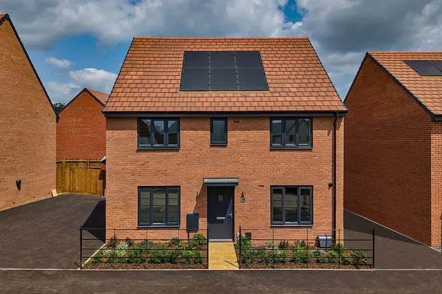 Taylor Wimpey - The Atrium @ Overstone