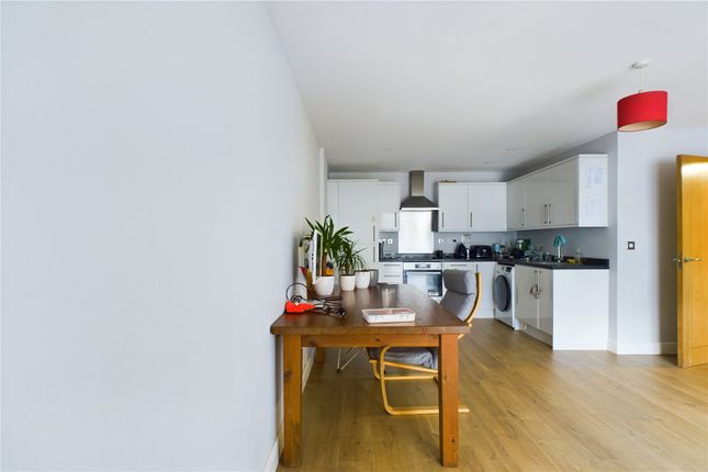Kitchen/Living Area
