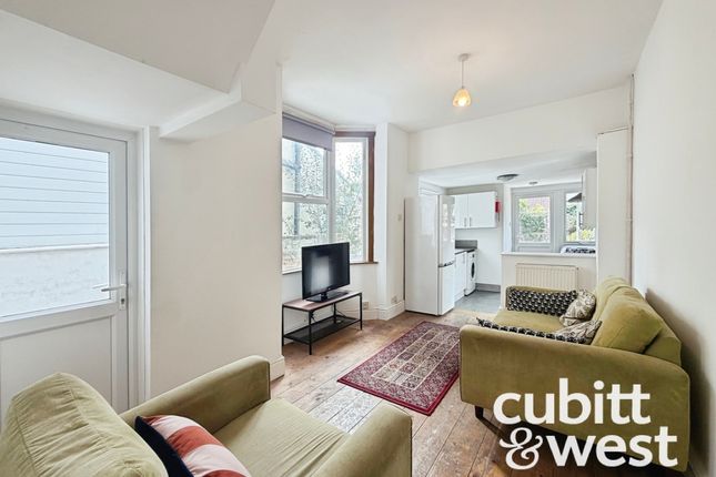 19, Wheatstone Road, Southsea photo 2