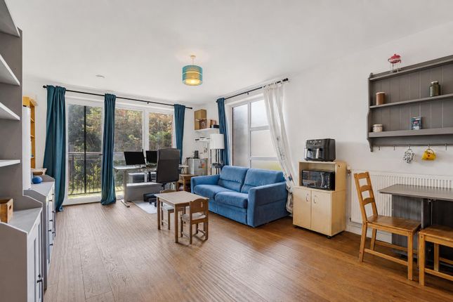 Flat 6, Fennel Court, 6 Station Road, Sutton photo 4