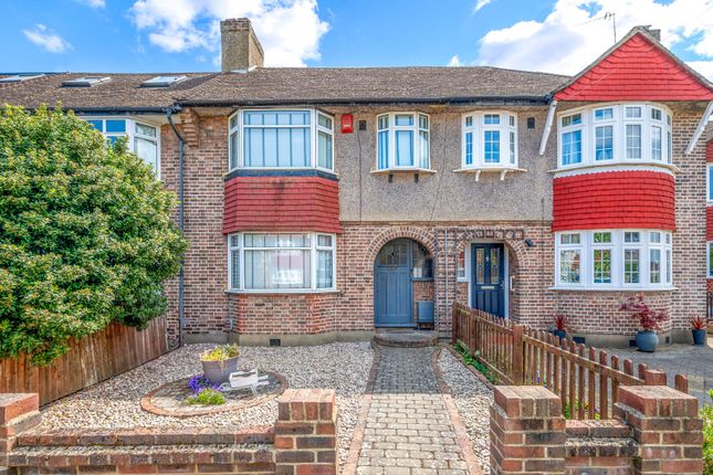 43, Thurleston Avenue, Morden photo 2