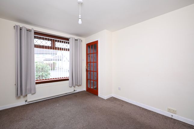 13, Wisp Green, Edinburgh photo 4
