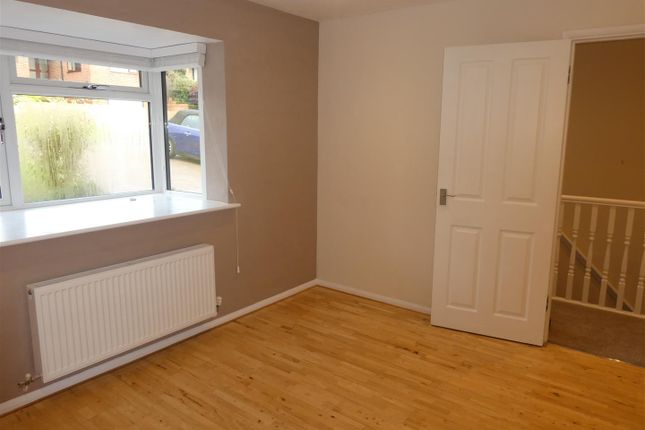 22, Foscote Rise, Banbury photo 3