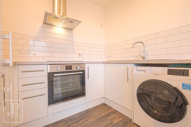 48, Stuart House, Essex photo 4