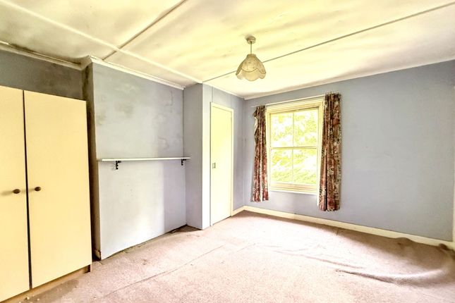 West View, Winchester Road, Southampton photo 3
