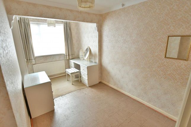 10, De Haviland Close, Wimborne photo 2