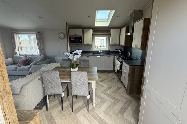 20, Sea View Country Park, Main road, Hornsea photo 3