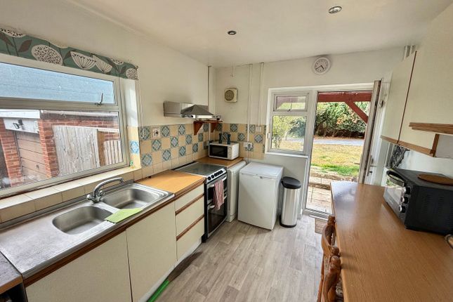 217, Galmington Road, Taunton photo 4