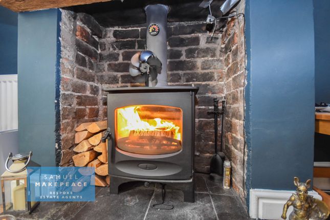 351 Bemersley Road, Brown Edge, Stoke-on-Trent photo 4