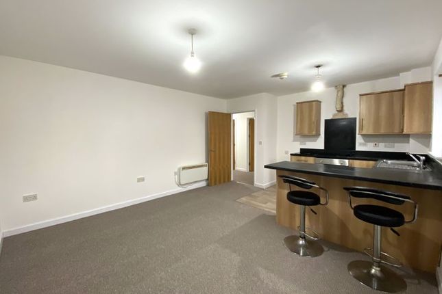 F4, St Stephens Court,, Pottery Terrace, Newport photo 5