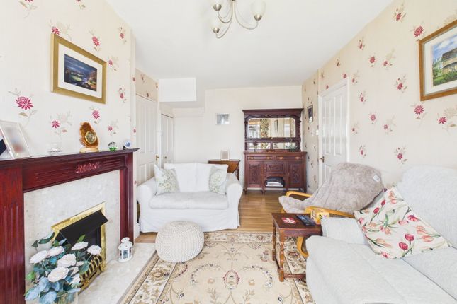 South View, Whitecroft Road, Lydney photo 3