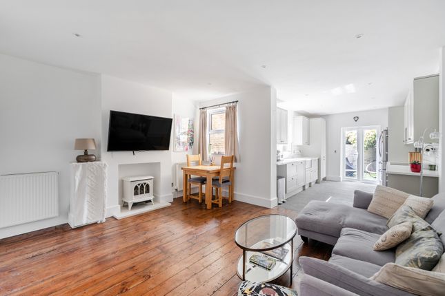 27, Caversham Road, Kingston Upon Thames photo 4