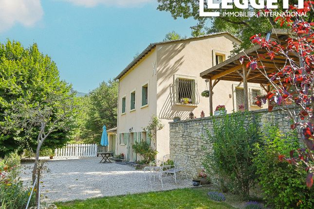 Thumbnail Villa for sale in Condorcet, Drôme, Auvergne-Rhône-Alpes