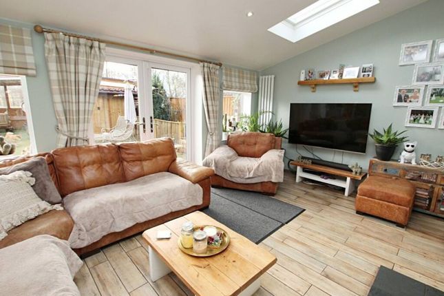 250 Bryn Road, Wigan photo 2