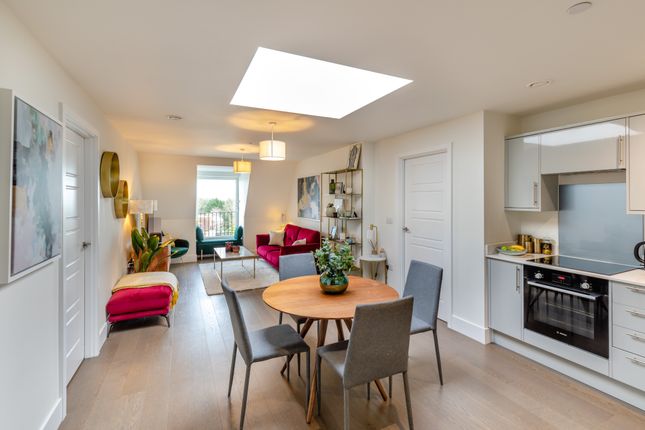 Flat for sale in Regent Place, Sycamore Road, Amersham