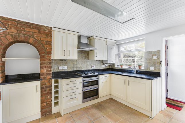 3, Cravells Road, Harpenden photo 3