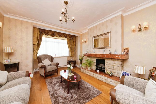 End terrace house for sale in Sylvester Road, London
