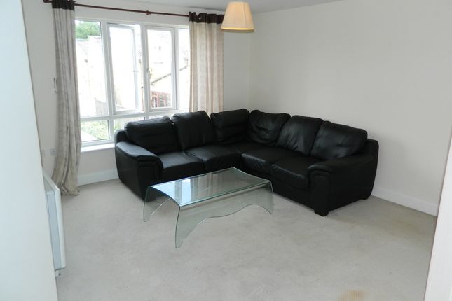 7, Patricia Close, Cippenham photo 2
