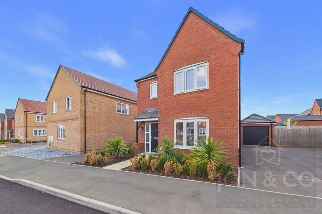 3-bed detached on 4, Copsewood, Northampton, £385,000