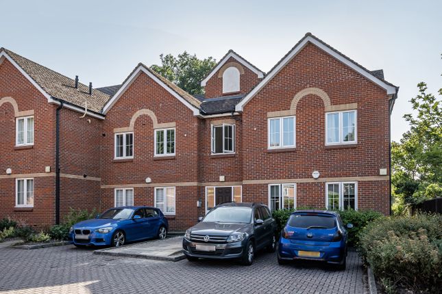 1340339-7-689B674...