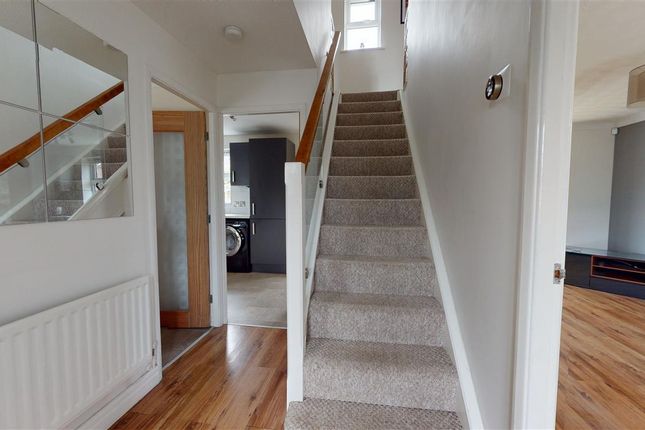 4, Crowell Way, Preston photo 2