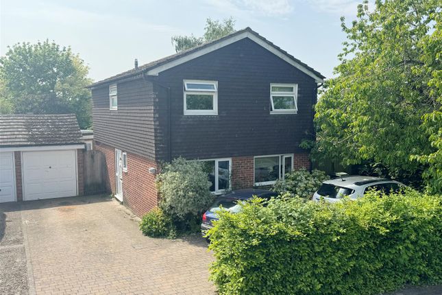 Detached house for sale in Exmoor Road, Thatcham