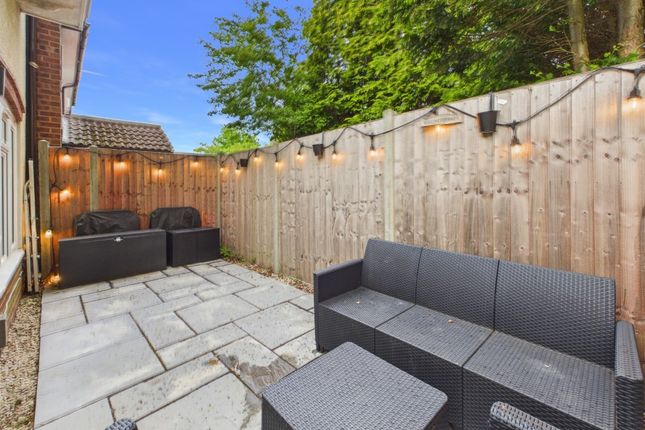 4, Queensbury Place, Blackwater photo 2