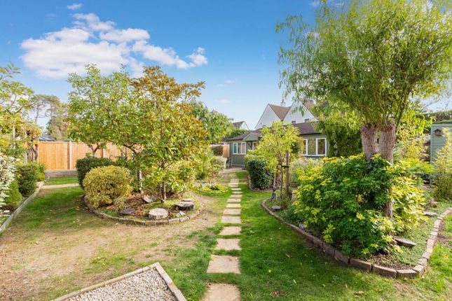 2, Forge Drive, Slough photo 4