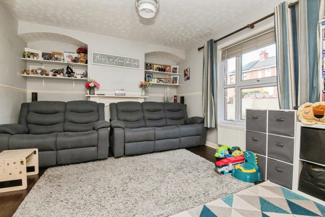 153, Chestnut Avenue, Devon photo 2