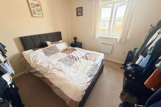99 Clayton Drive, Abertawe photo 2