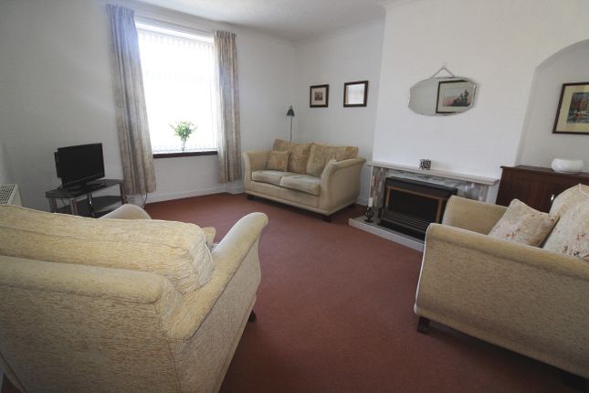 32, Linn Crescent, Buckie photo 2