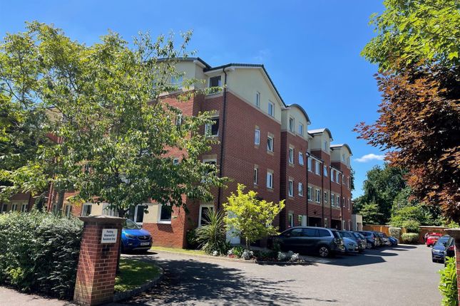 Oaktree Court
