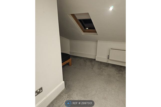 C Parkhurst Road, London, London photo 4