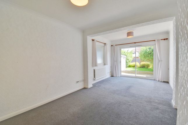 Semi-detached house to rent in Croxley Green/Watford, Hertfordshire