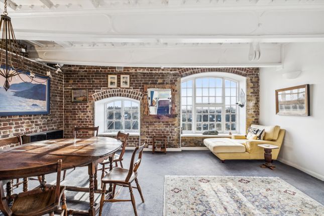Flat for sale in The Vat House, London
