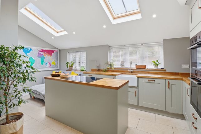 20 Broughton Road, Milton Keynes photo 2