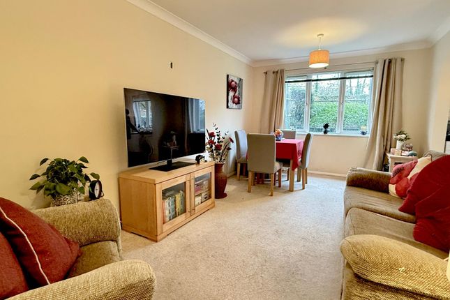 20 Charing Close, Ringwood photo 3
